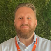 martin leader headshot